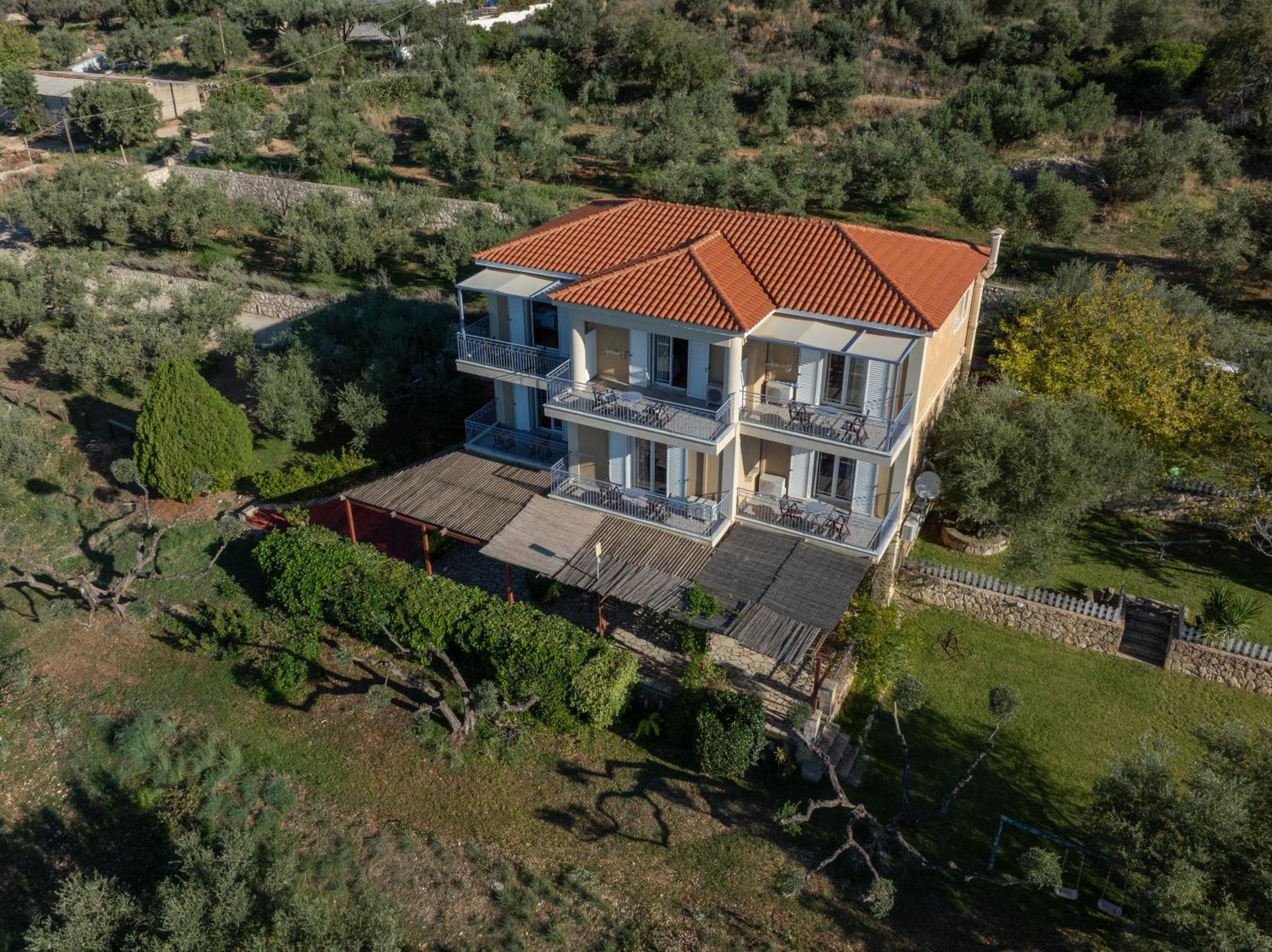 Delfinia Apartment Vlachata Luaran gambar
